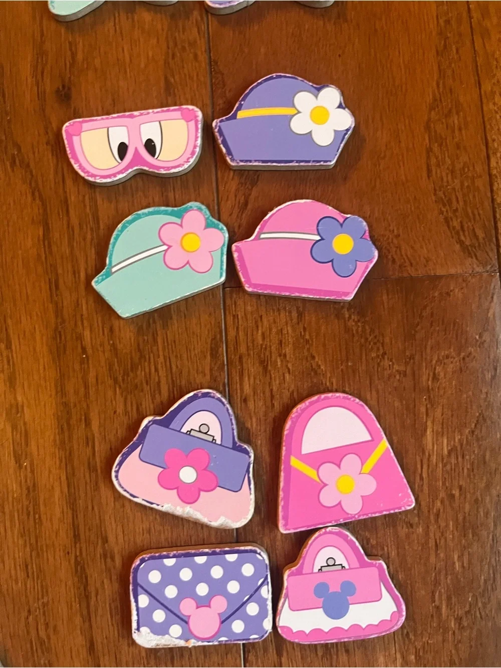 Melissa & Doug Minnie & Daisy Magnetic Dress-Up Set - Pink, Purple, Yellow, Teal